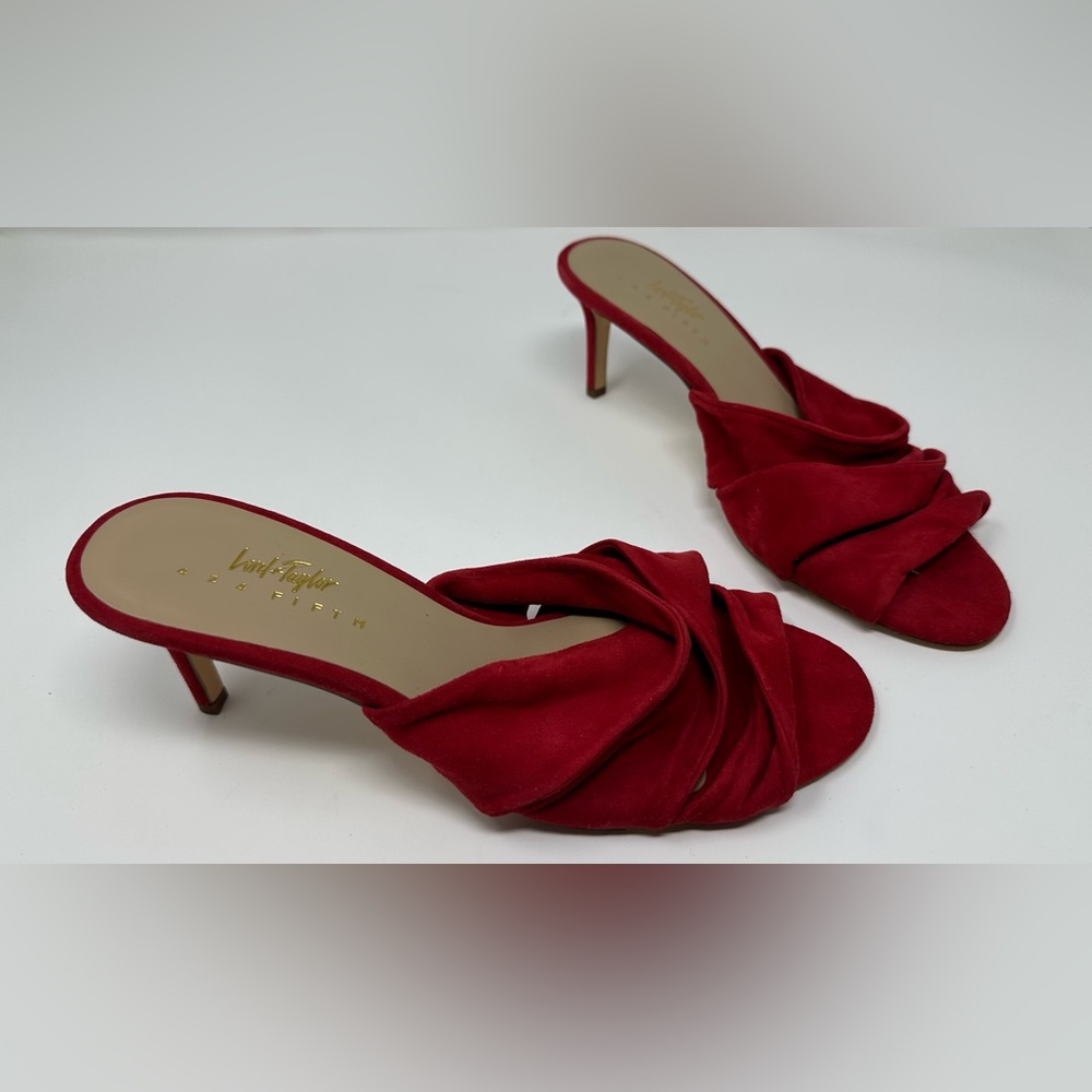 Lord & Taylor 424 Fifth Red Heels